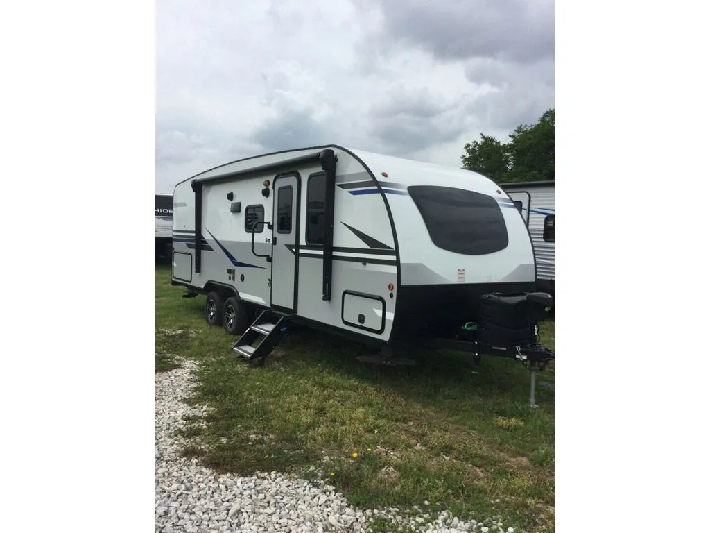 2021 Venture RV Sonic SN211VDB - Photo 2
