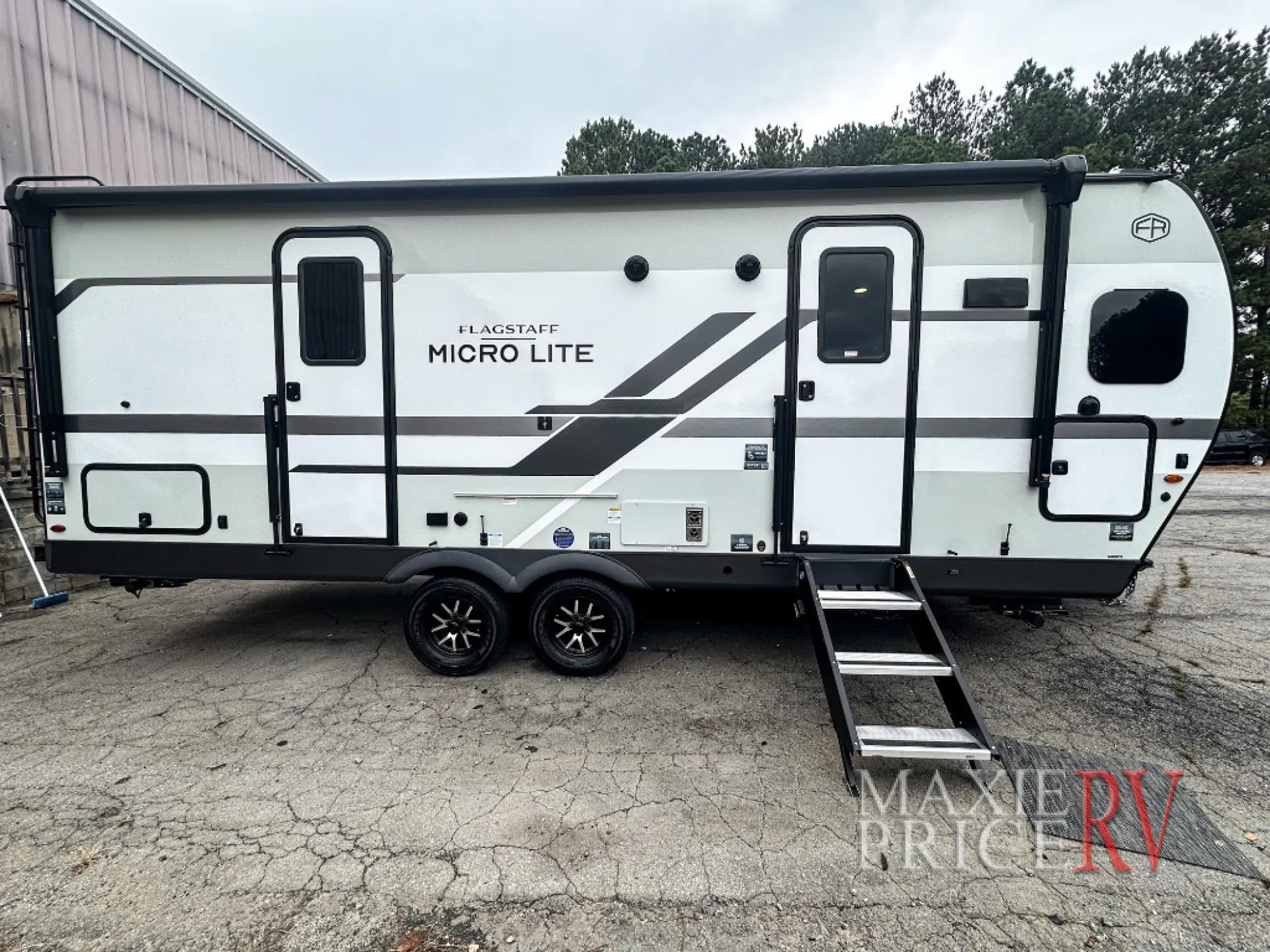 2026 Forest River Flagstaff Micro Lite 25FKB - Photo 3