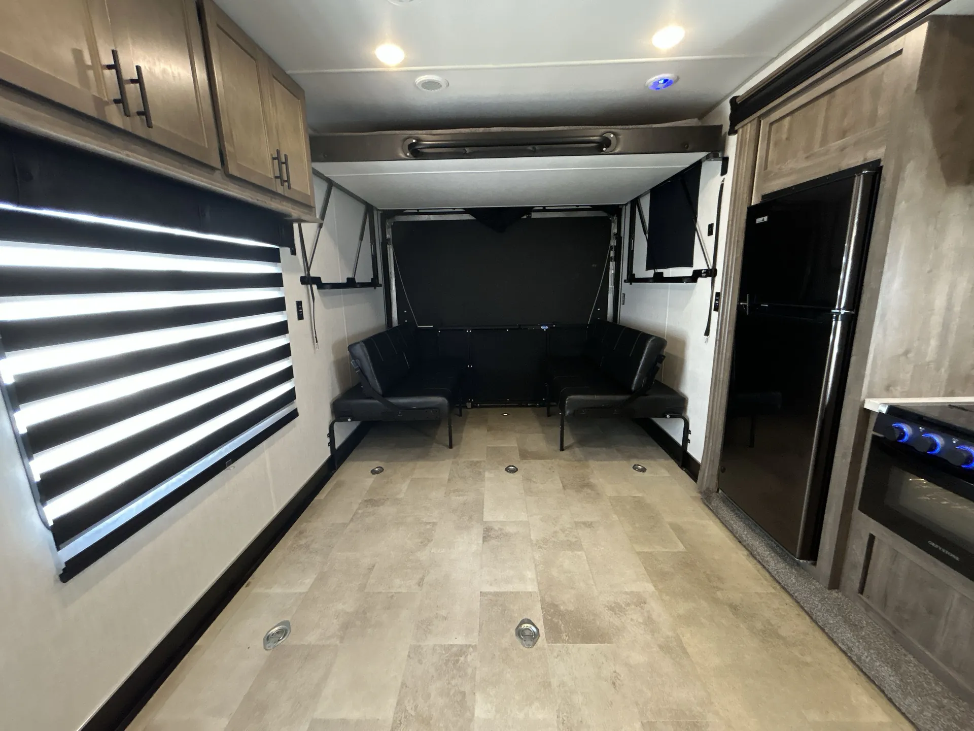 2021 Forest River Vengeance Rogue 26V — living area main