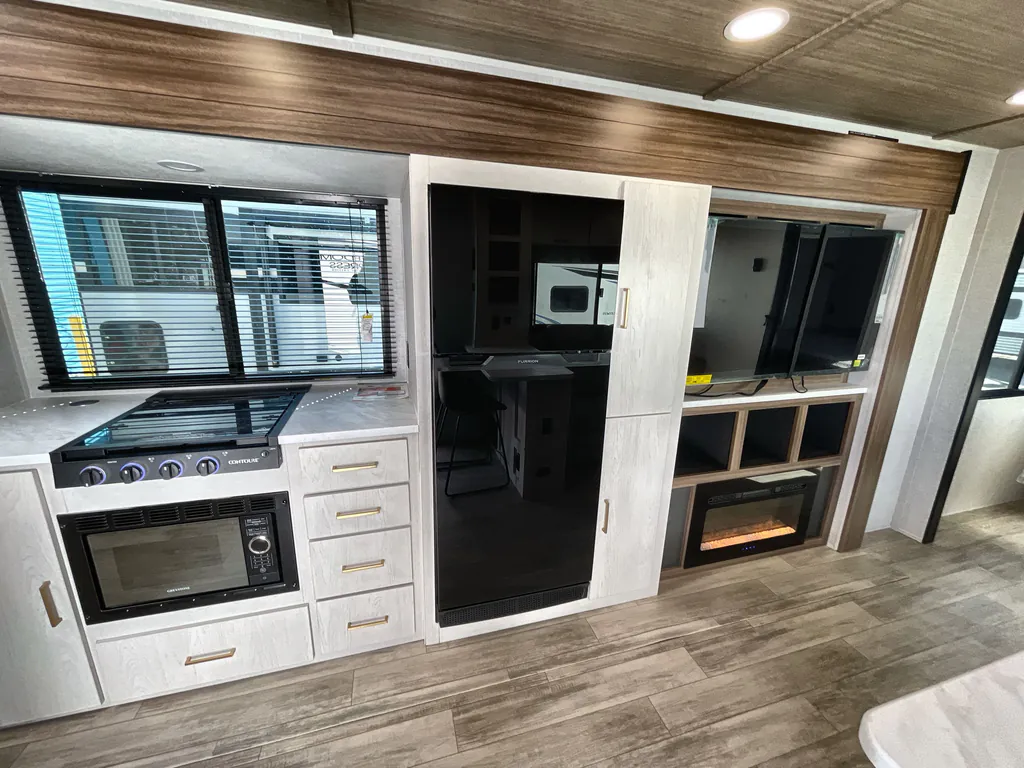 2026 Forest River Vibe Extreme Lite 2500CK, Photos photo 8
