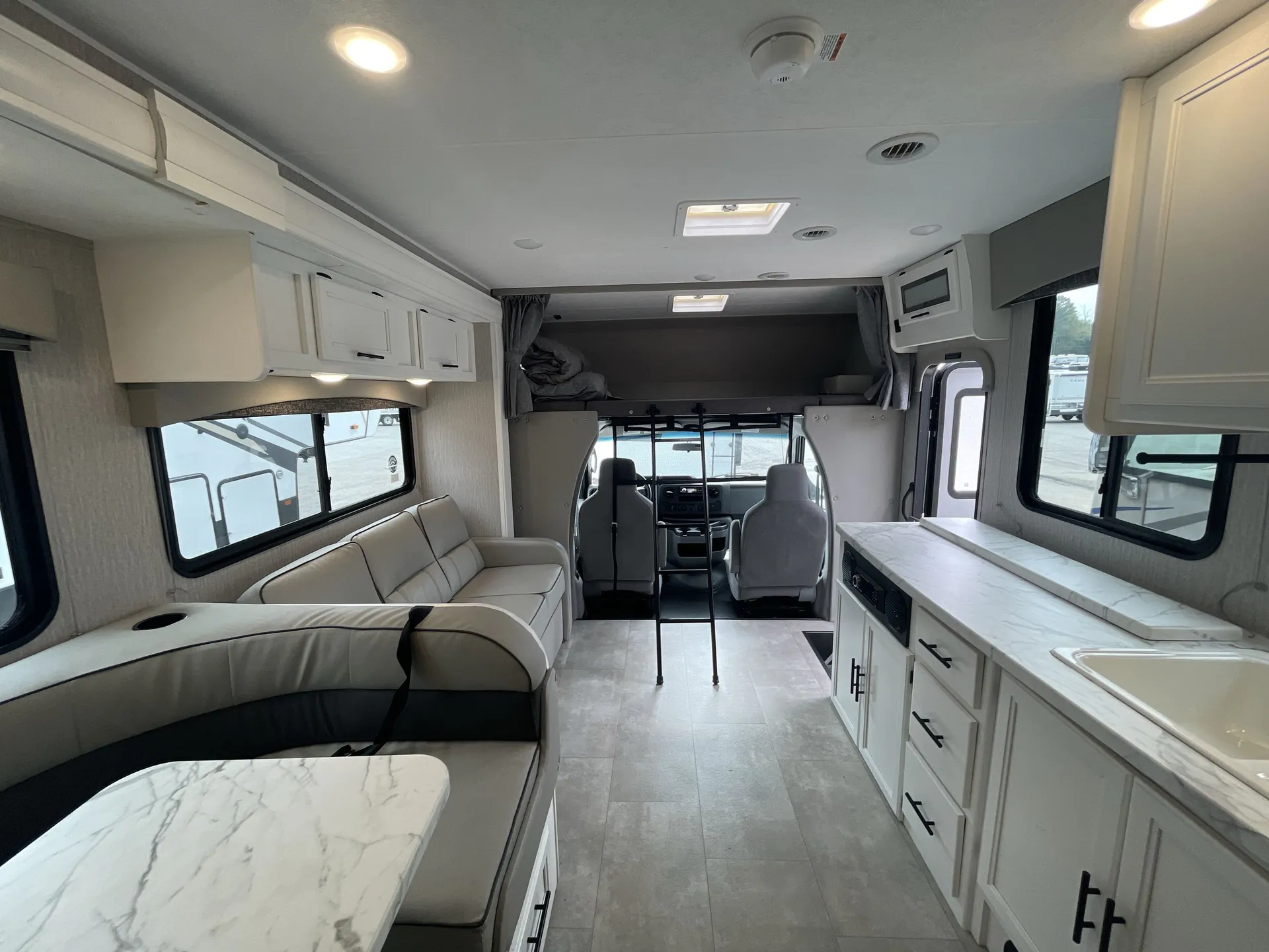2022 Coachmen Cross Trail XL 33XG — living area main