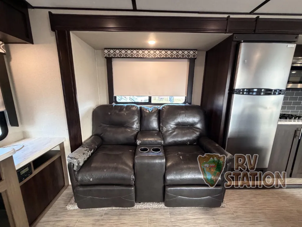 2020 Prime Time LaCrosse 3380IB, Photos photo 17