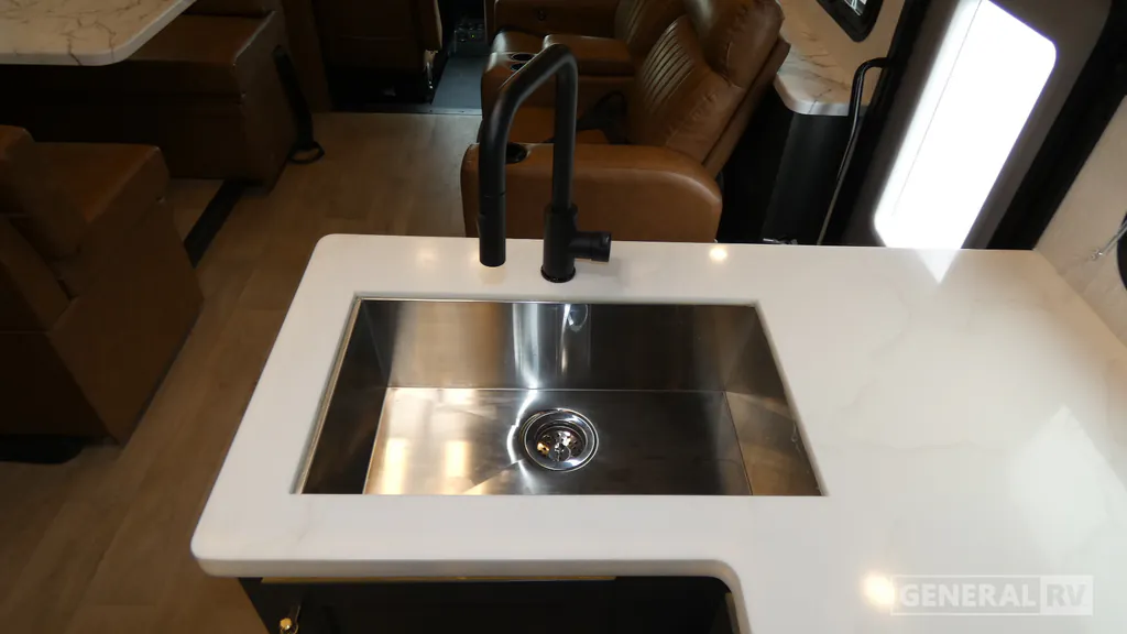 2027 Nexus Rebel Air 34R, Photos photo 17