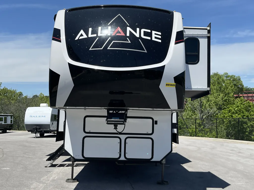 2023 Alliance RV Valor 42V13, Photos photo 4