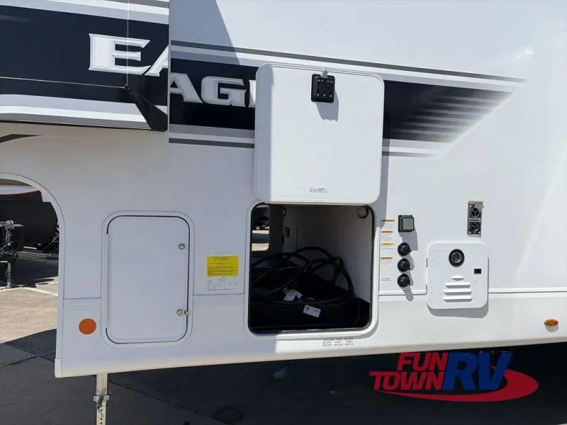 2026 Jayco Eagle SLE 30RLT - Photo 4
