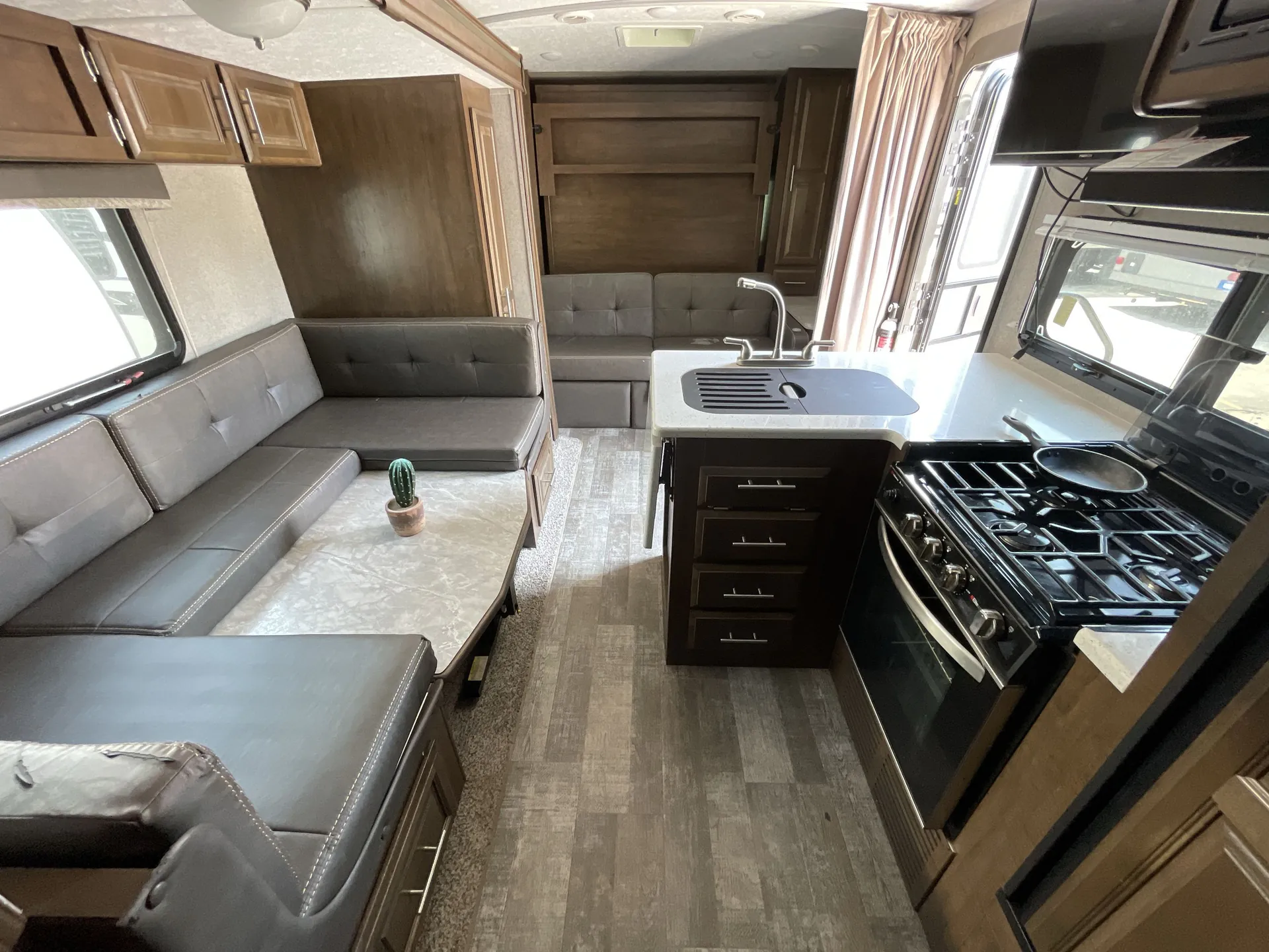2020 Forest River Rockwood Mini Lite 2509S — living area main