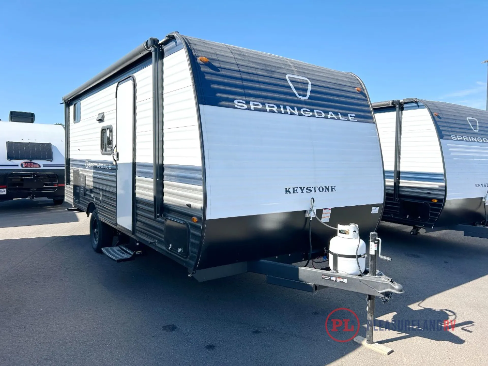 2026 Keystone Springdale Mini 1810BH - Photo 2