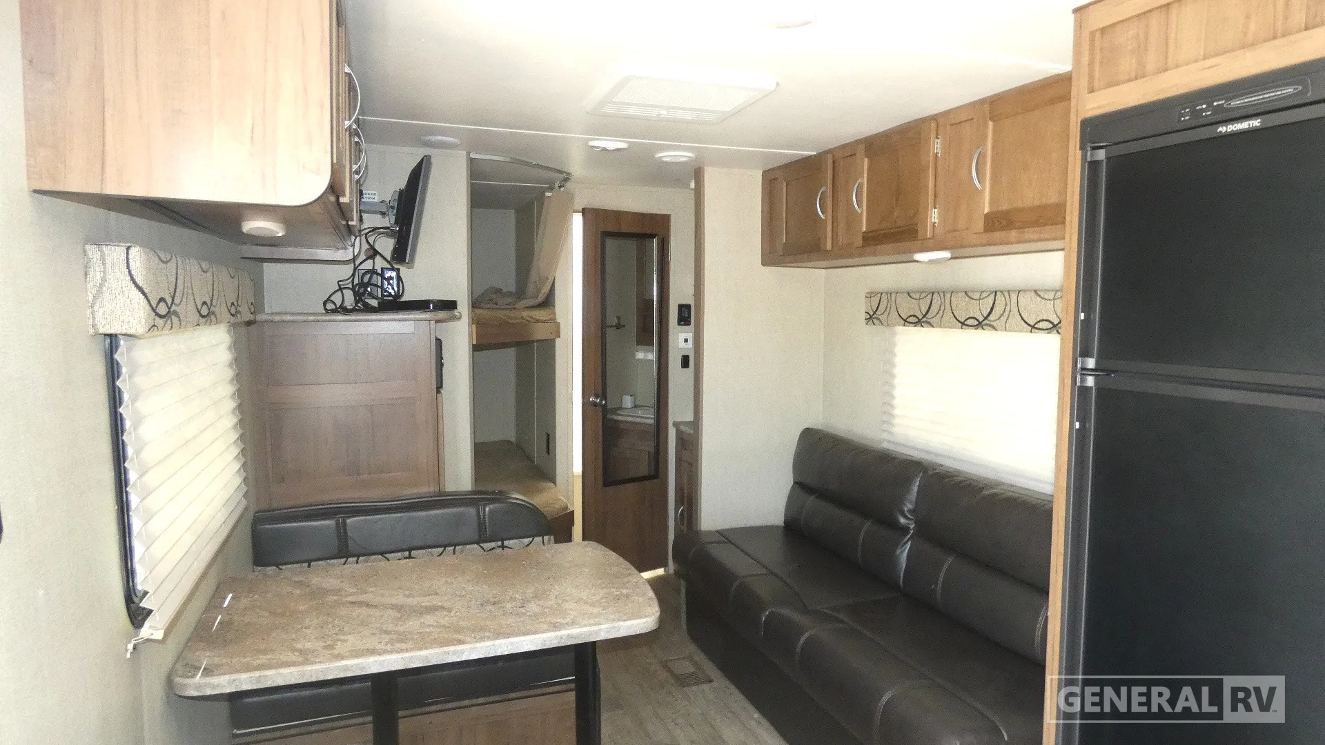 2019 Gulf Stream Kingsport 275FBG - Photo 3