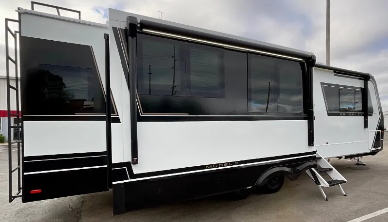 2026 Brinkley Model Z AIR 297, Photos photo 5