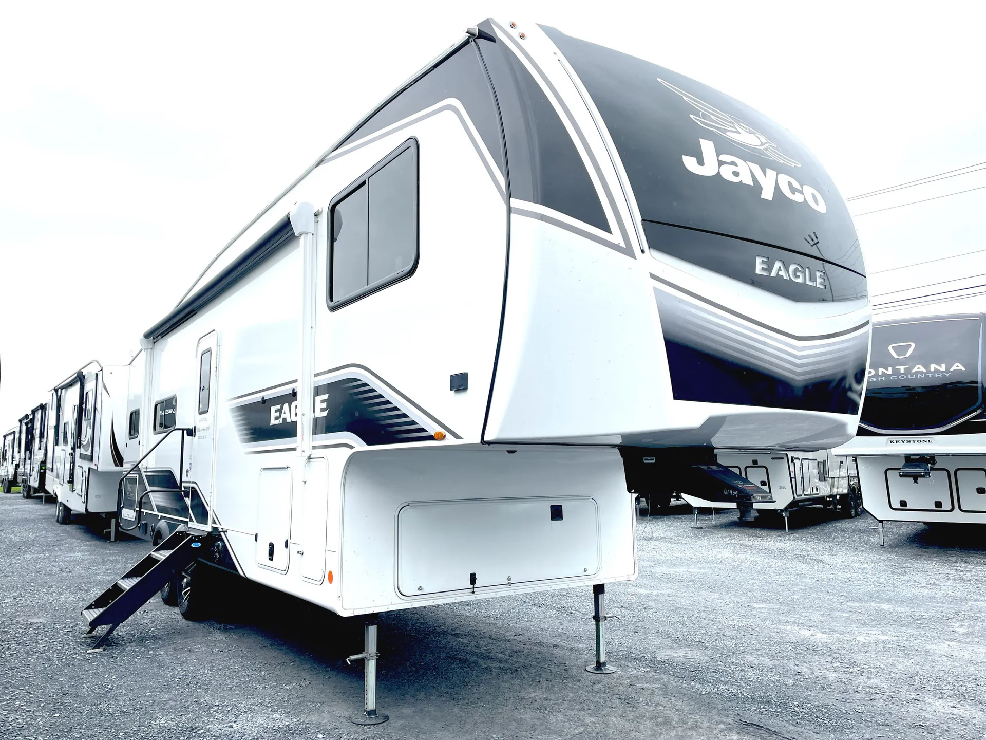 2025 Jayco Eagle HT 27MLC - Photo 2