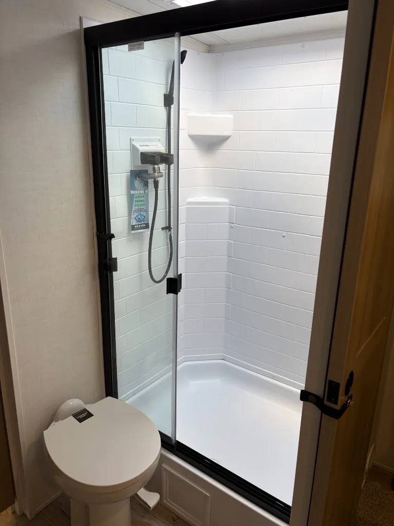 2026 Forest River Rockwood Mini Lite 2506FK — Photo 6