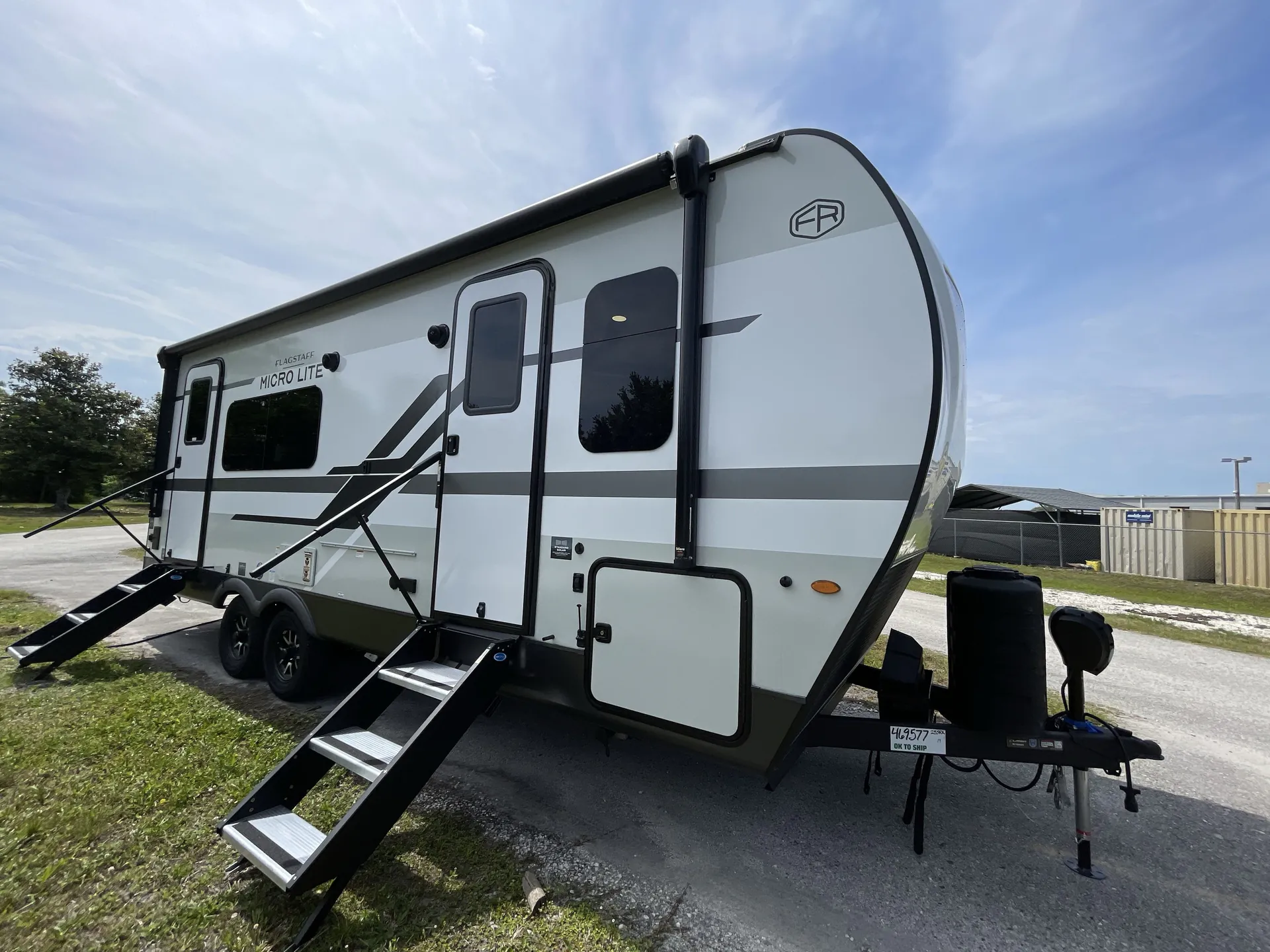 2026 Forest River Flagstaff Micro Lite 25SRK - Photo 2