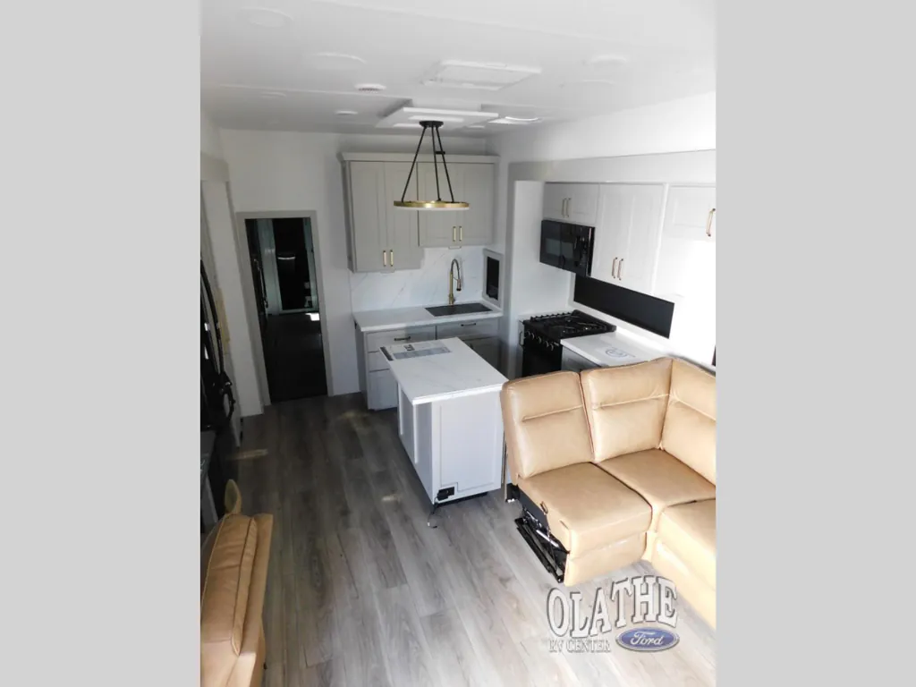 2026 Brinkley Model G 3970, Photos photo 12