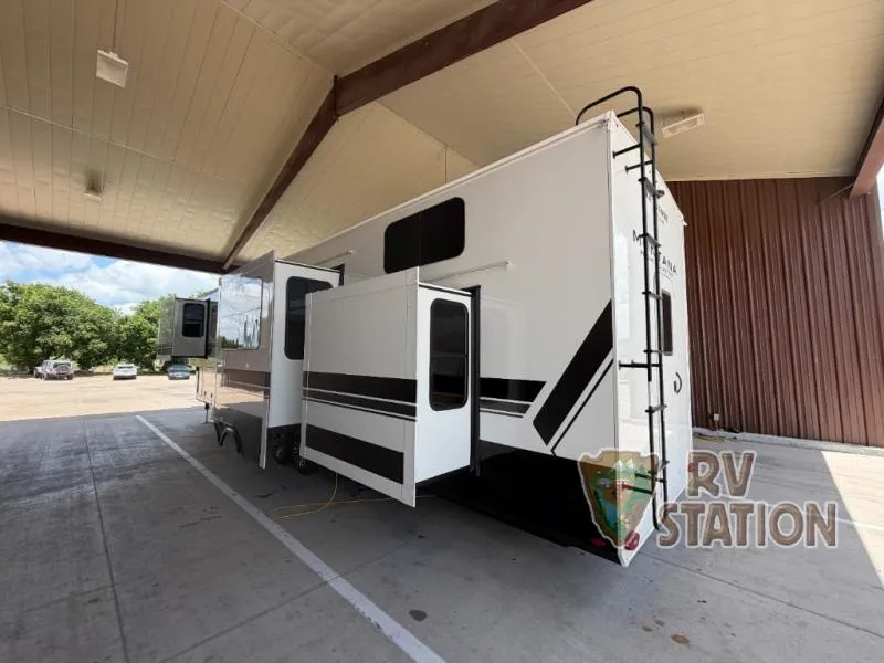 2027 Keystone RV Montana High Country 391TB - Photo 3