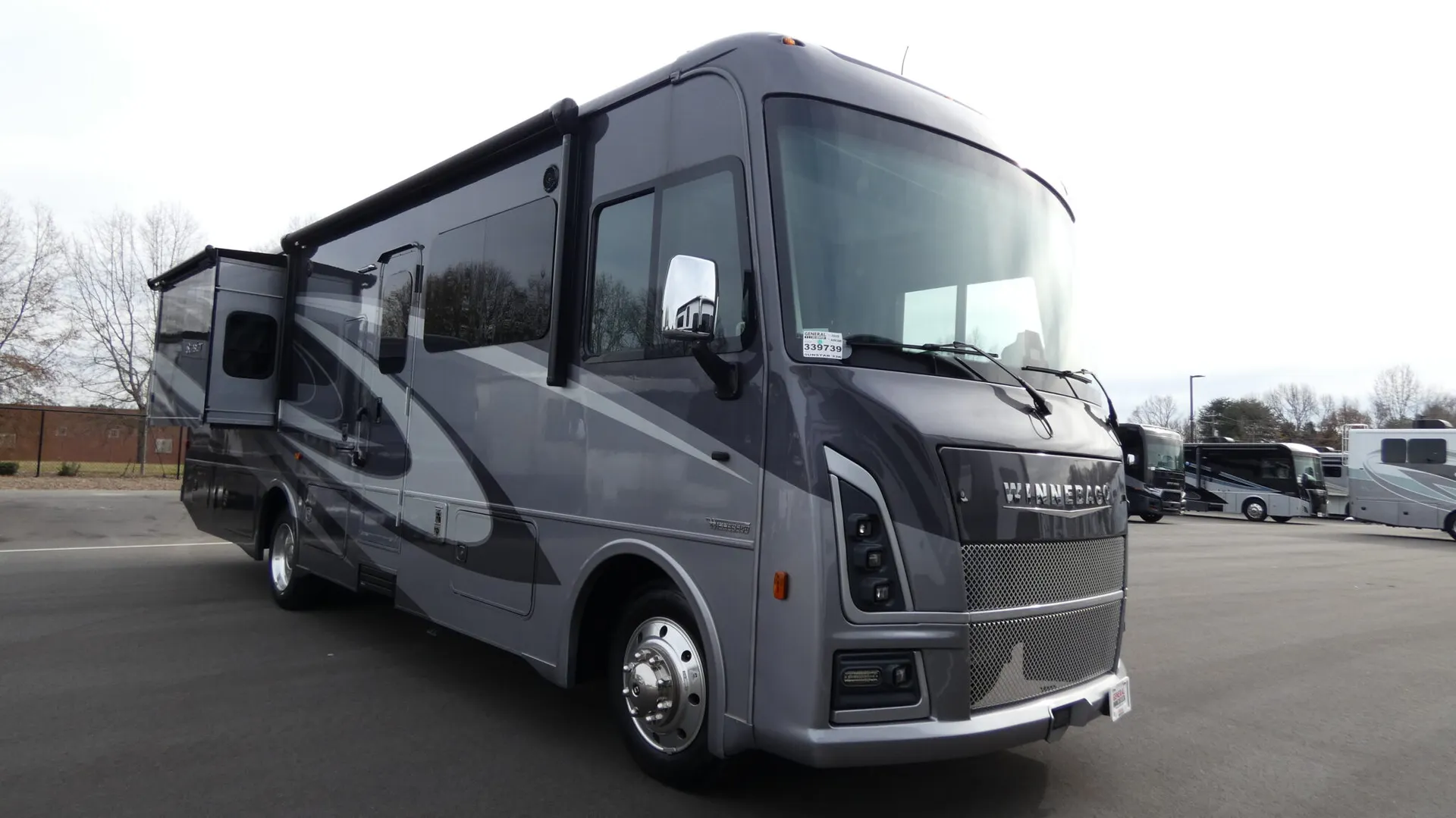 2025 Winnebago Sunstar 33K - Photo 2