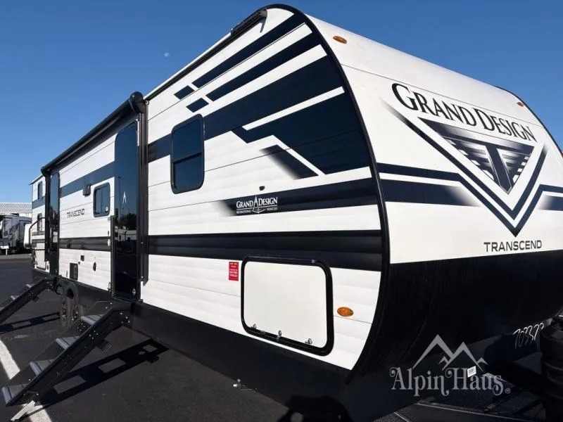 2026 Grand Design Transcend 325BHT - Photo 2