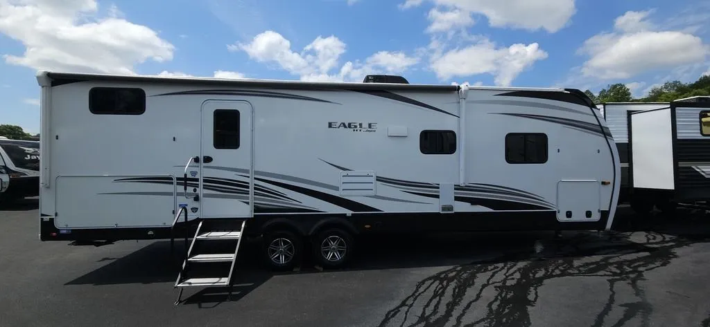 2022 Jayco Eagle 284BHOK - Photo 2