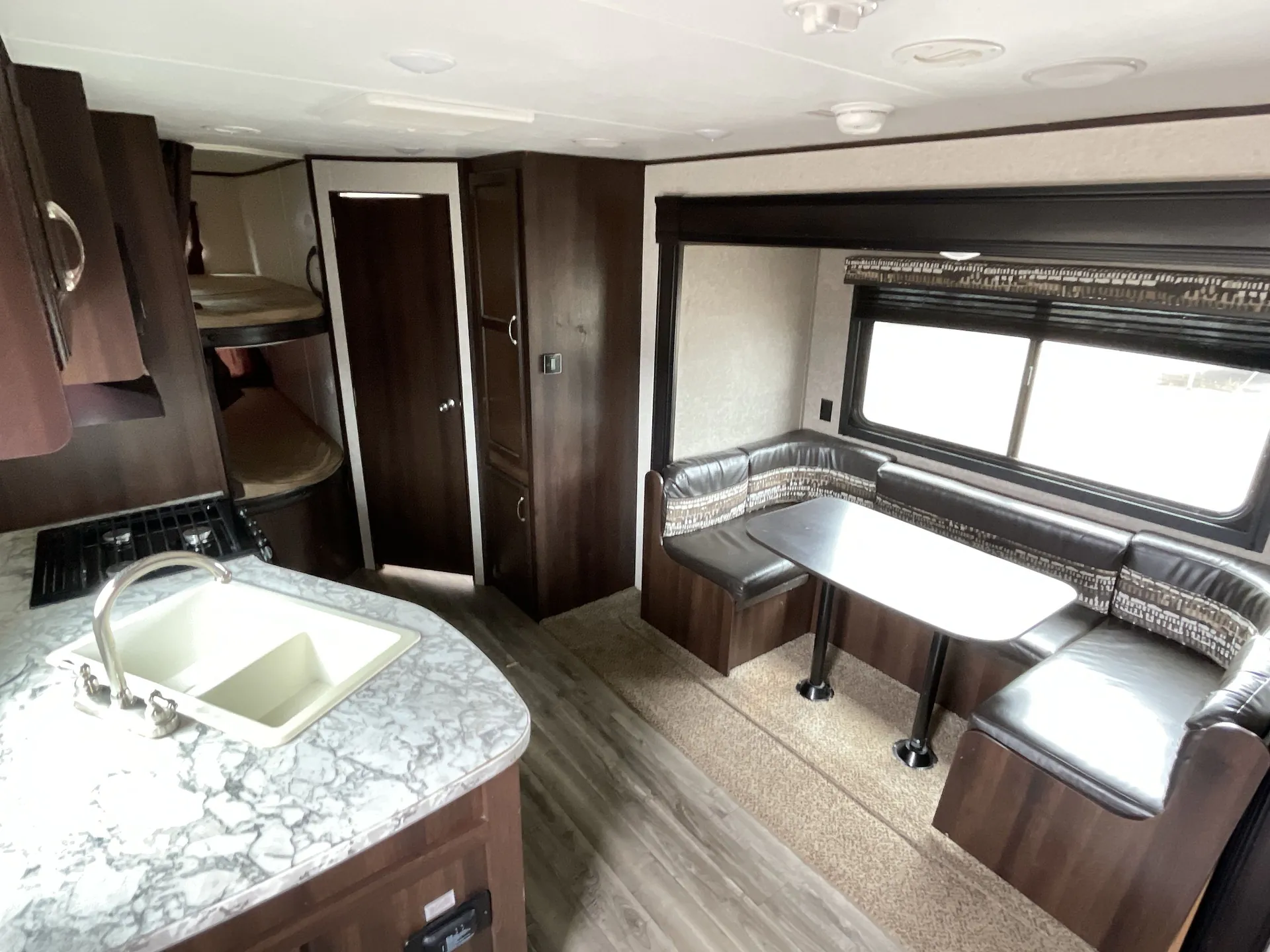 2018 Jayco Jay Flight 242BHS — living area main