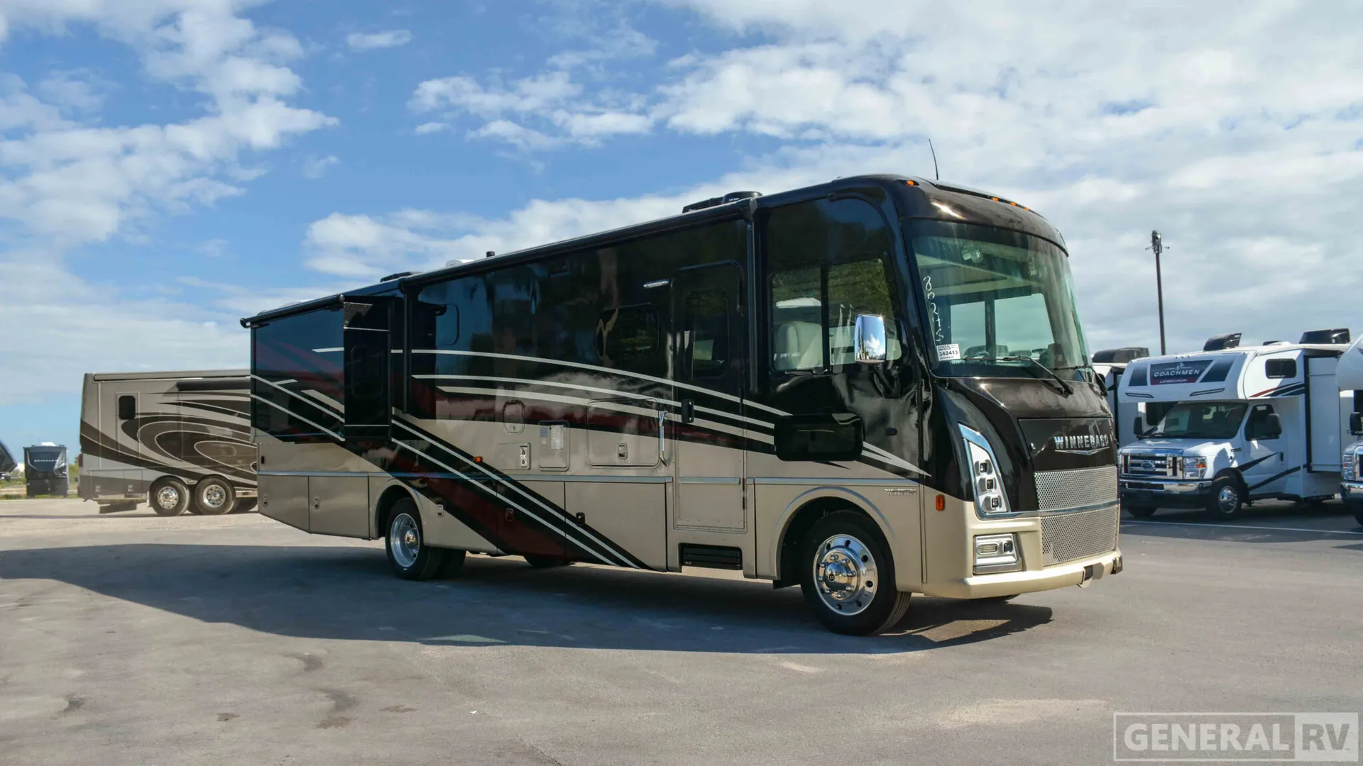 2026 Winnebago Adventurer 35F - Photo 2