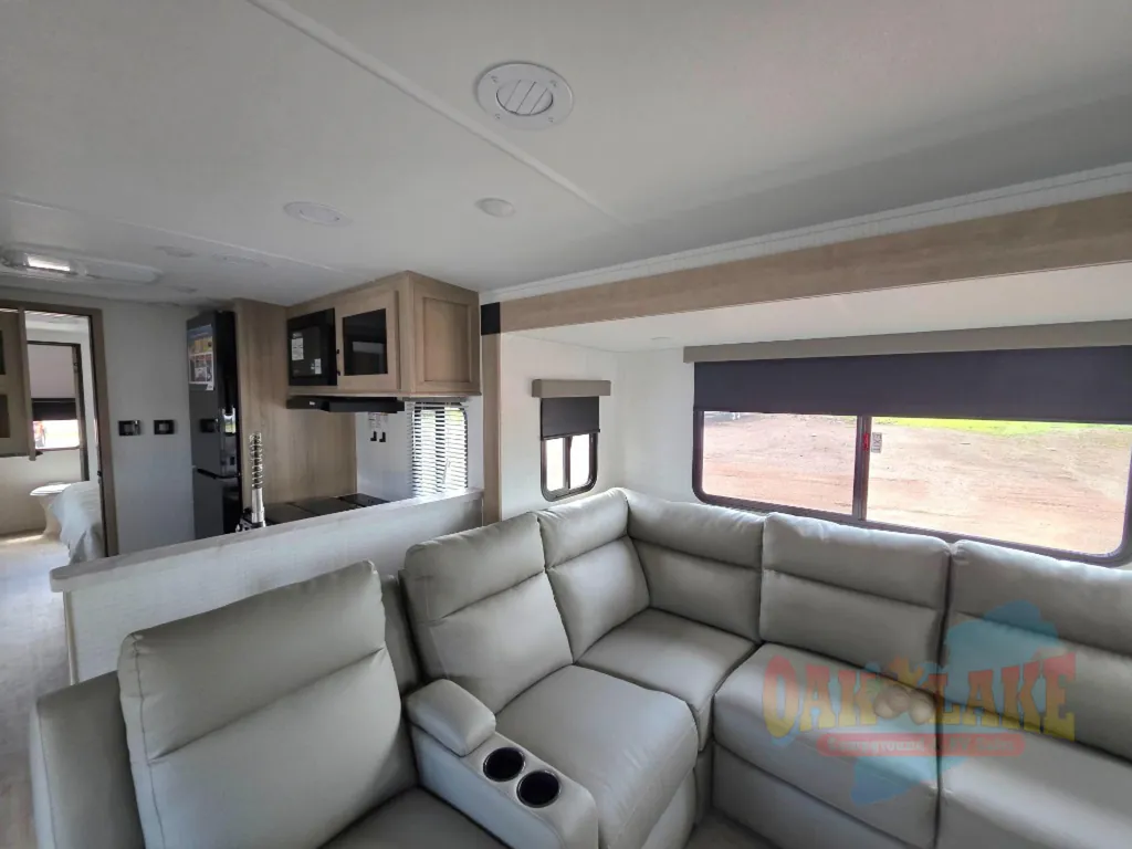 2026 Forest River Solaire 3300FLBS, Photos photo 6