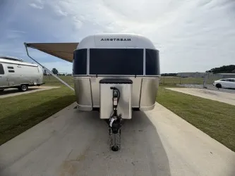 2026 Airstream Frank Lloyd Wright 28RBT - Photo 4