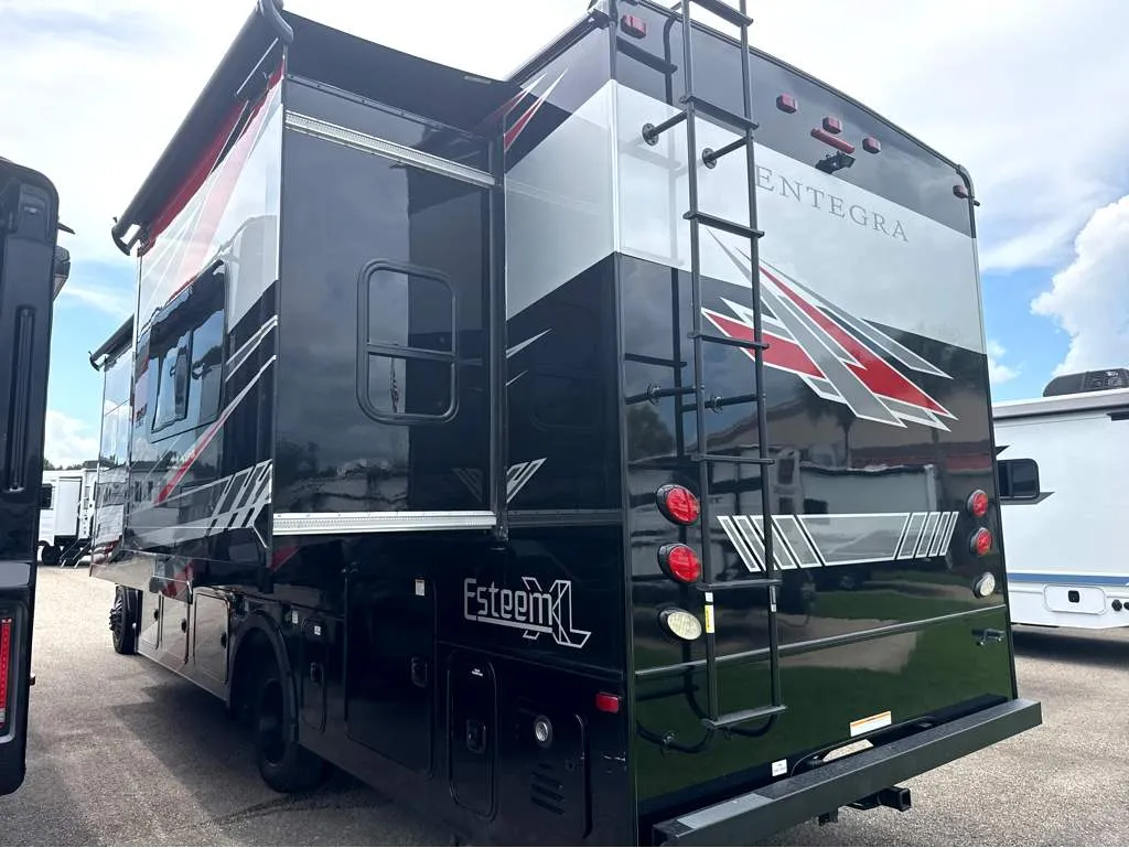 2027 Entegra Coach Esteem XL 32U - Photo 4