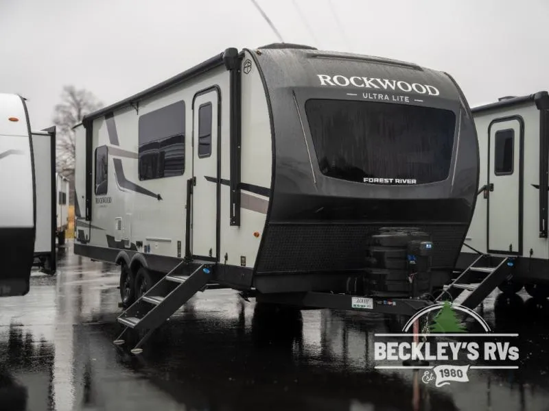 2026 Forest River Rockwood Ultra Lite 301FKT - Photo 2
