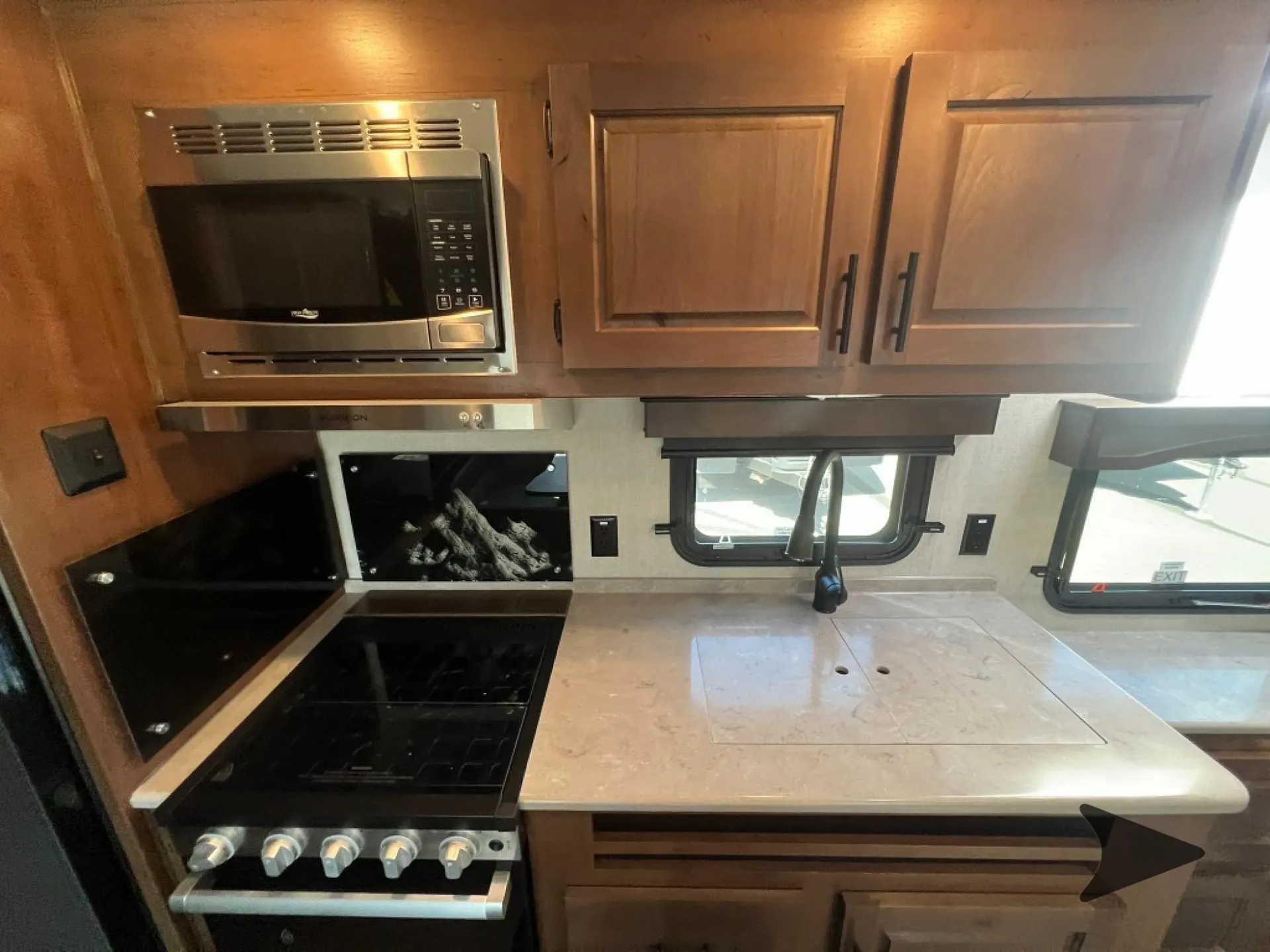 2025 Outdoors RV Creek Side Titanium Series 19CK - Photo 4