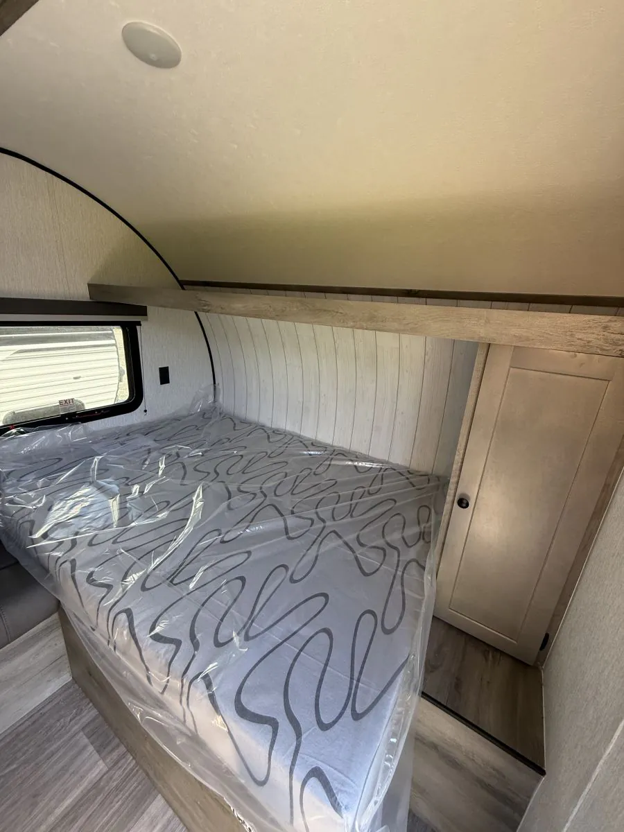2027 Sunset Park RV Sun Lite LTD 13MJ LTD - Photo 4