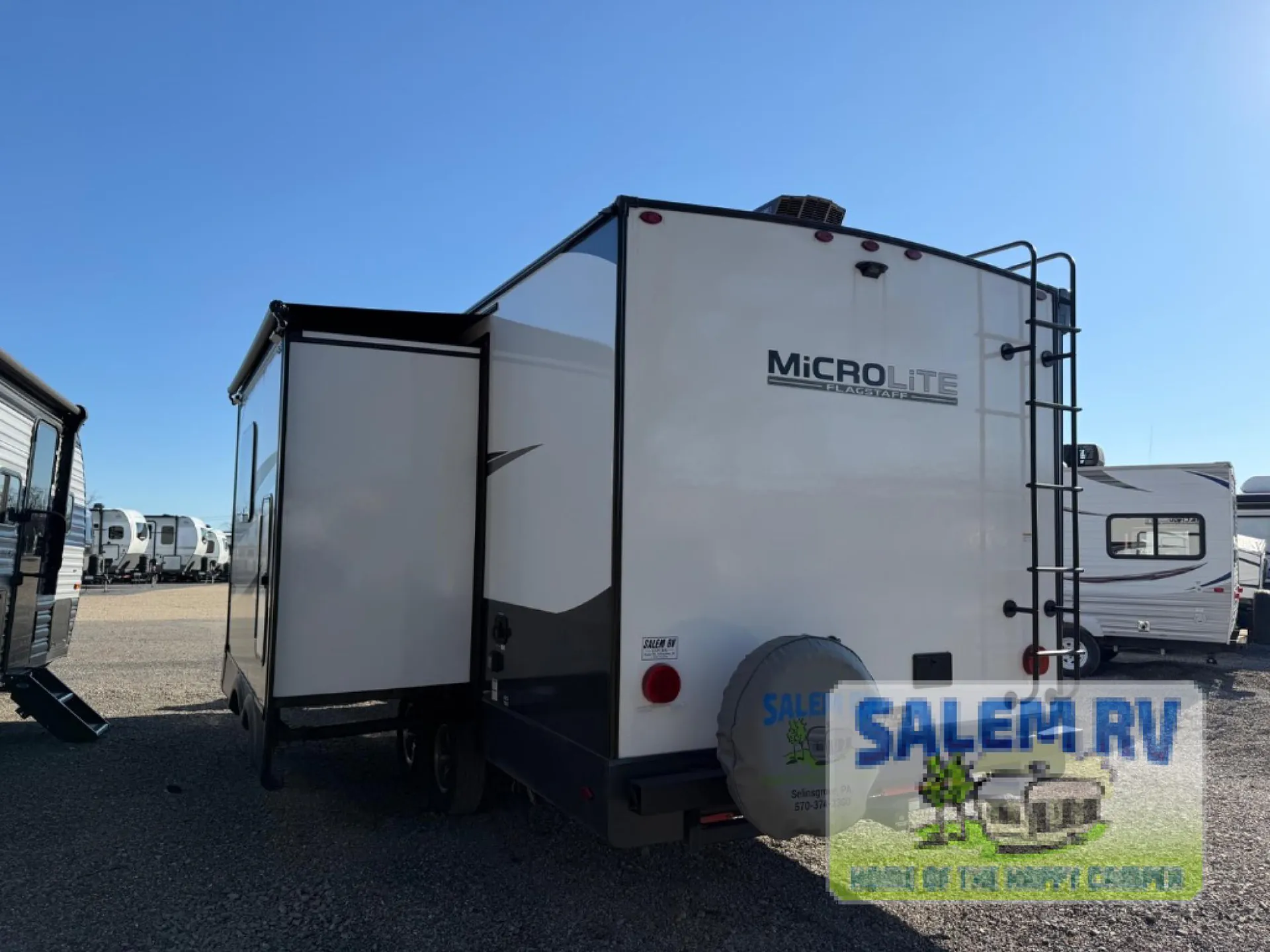 2025 Forest River Flagstaff Micro Lite 25BSDS — Photo 5