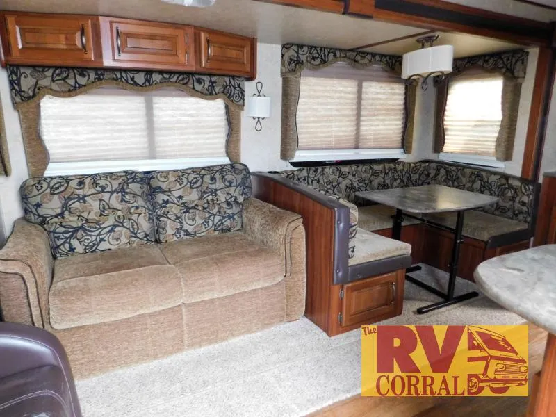 2015 Keystone RV Cougar Half-Ton Series 28RLSWE - Photo 4