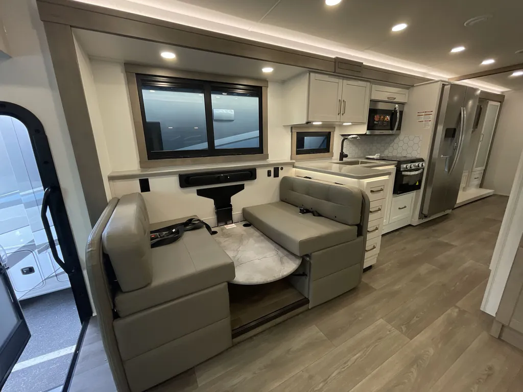 2027 Entegra Coach Vision XL 36C, Photos photo 28