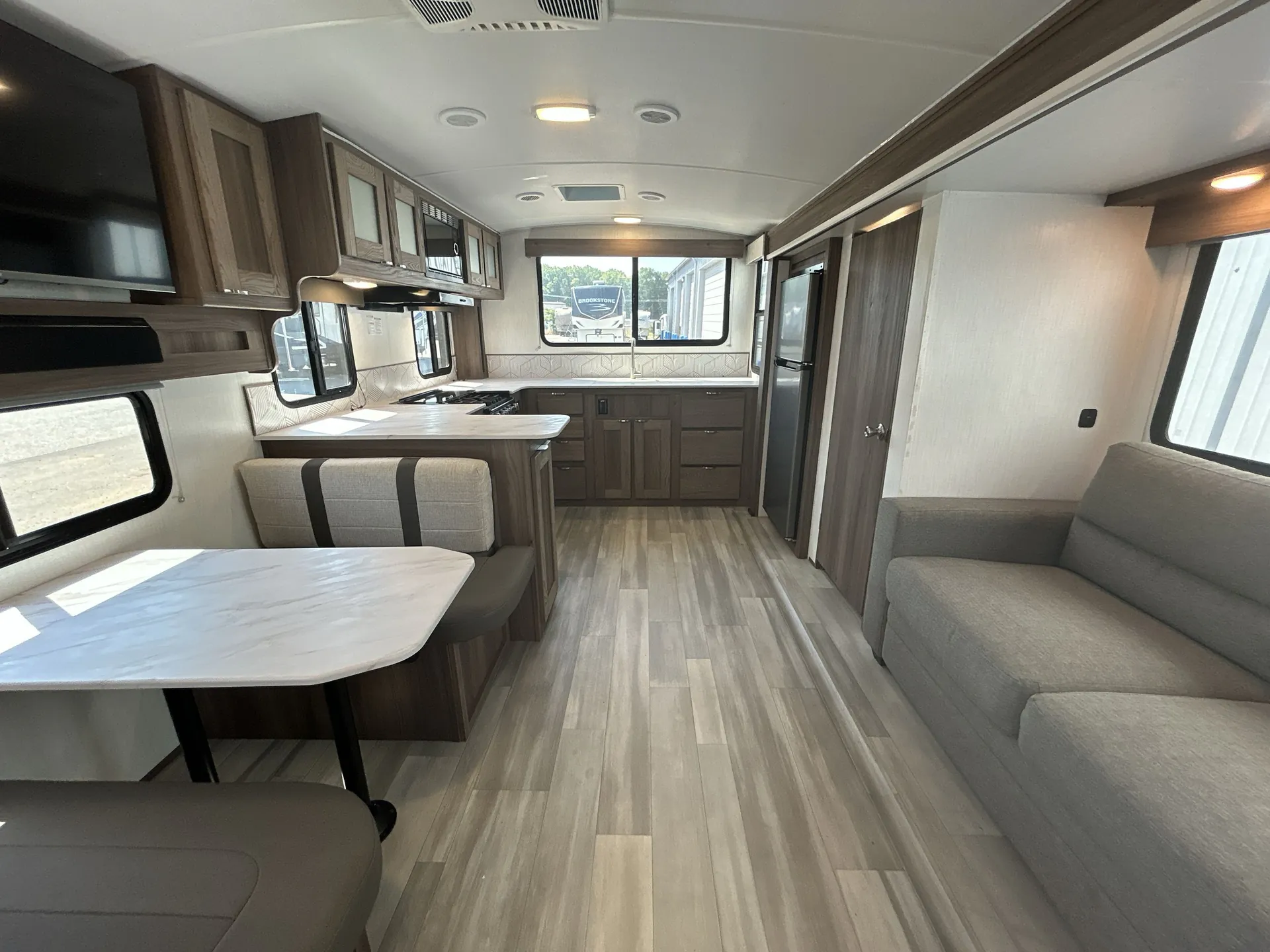 2024 Cruiser RV MPG 2920RK - Photo 3