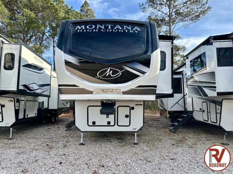 2025 Keystone Montana High Country 295RL - Photo 2