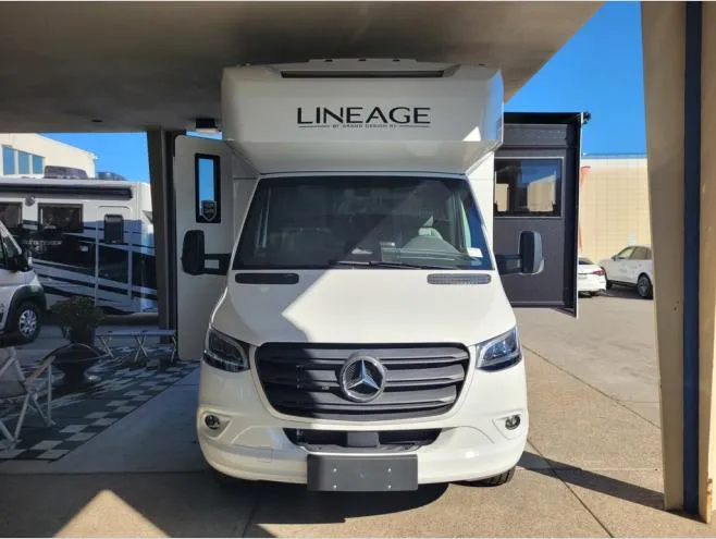 2026 Grand Design Lineage Series M 25TK - Photo 3