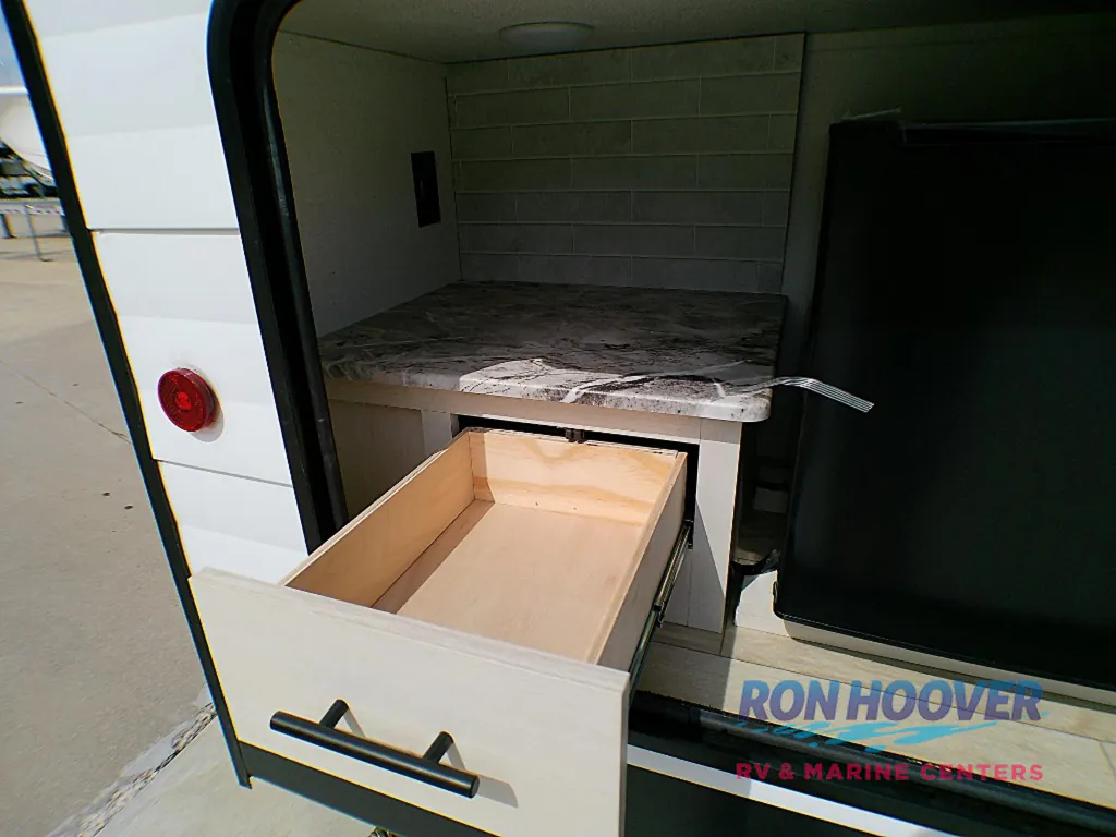 2027 Shasta RVs i-5 Edition 532BEDS, Photos photo 16