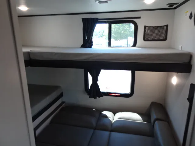 2026 Jayco Jay Feather 29QBH, Photos photo 35