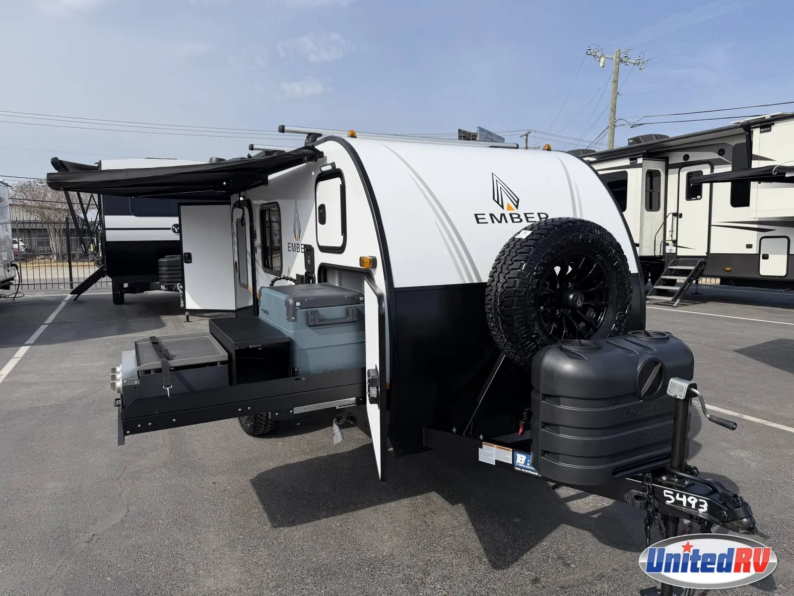 2026 EMBER RV SPARK LE 12FK - Photo 3