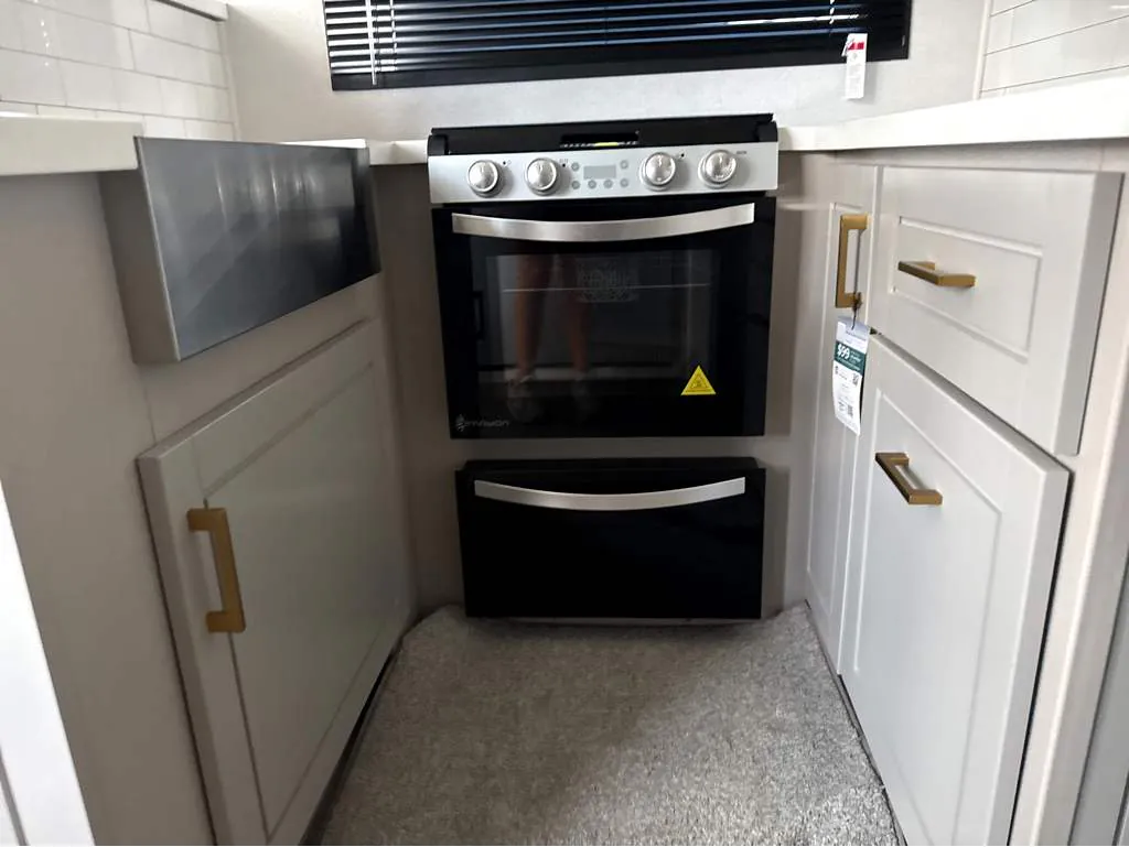 2027 Jayco North Point 391TBBH, Photos photo 15