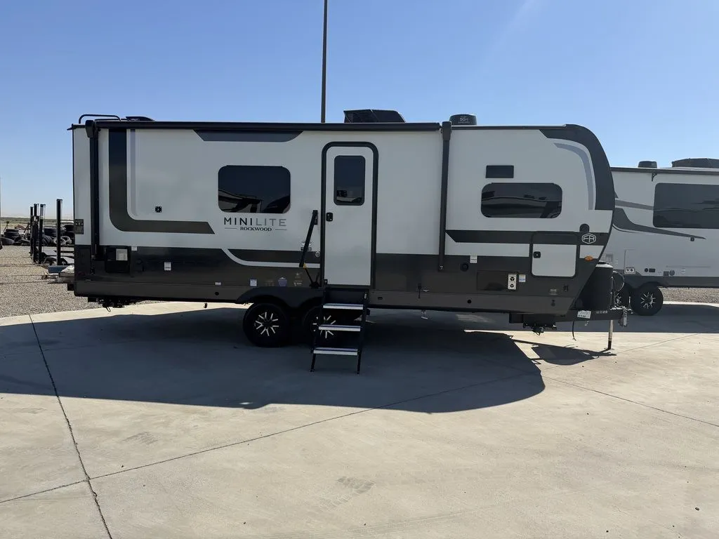 2026 Forest River Rockwood Mini Lite 2523MBR - Photo 3