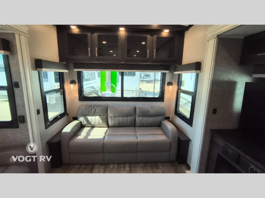 2021 Jayco North Point 387FBTS, Photos photo 24