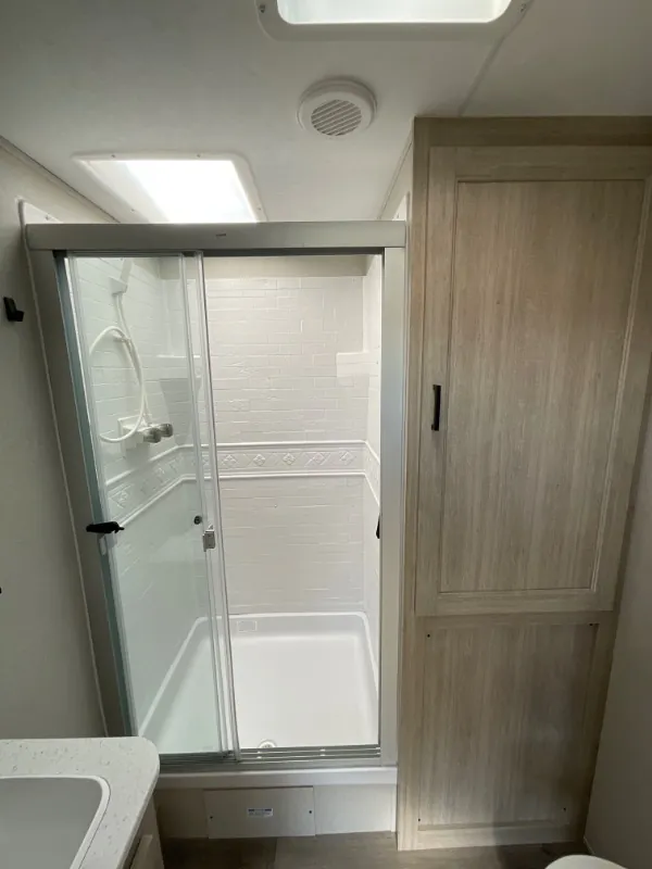2026 Coachmen Catalina Legacy Edition 323MAZE, Photos photo 24