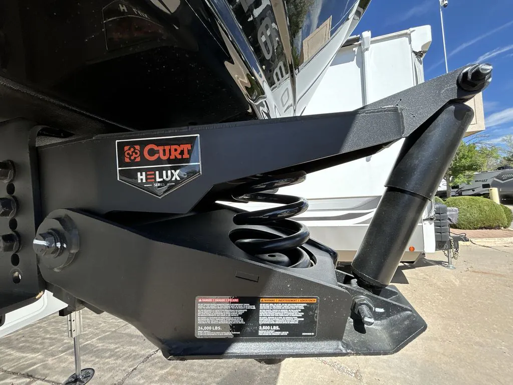 2027 Brinkley Model Z 2680, Photos photo 3