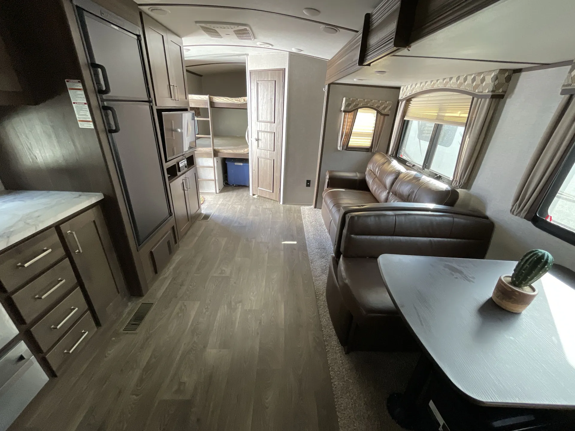 2019 Keystone Laredo 292BH — living area main