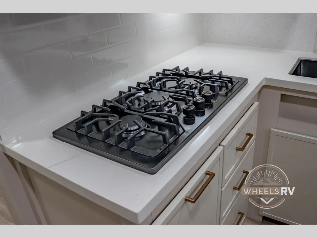 2027 Brinkley Model I 294, Photos photo 14