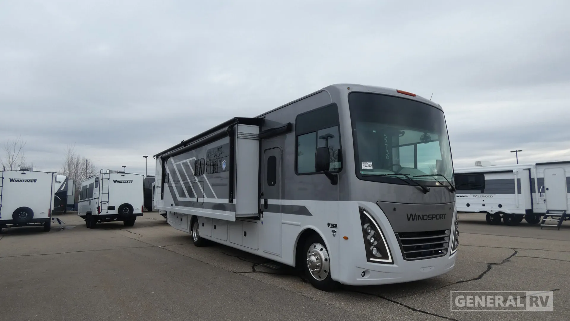 2026 Thor Motor Coach Windsport 35R - Photo 2