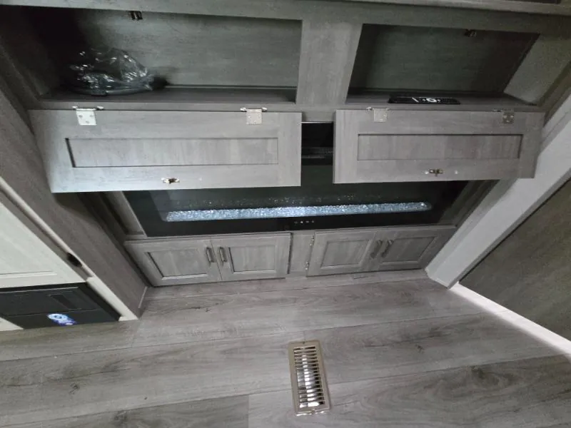 2026 Coachmen Catalina Legacy Edition 273DBHCK, Photos photo 25