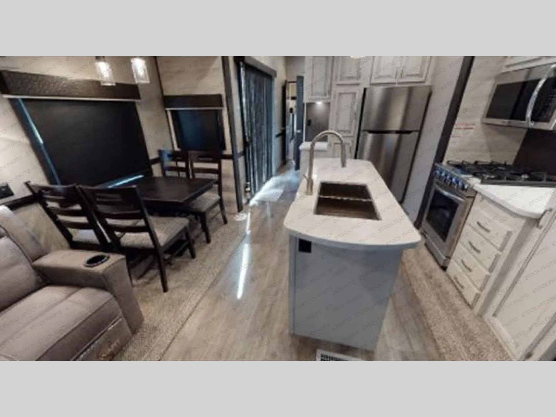 2021 Jayco Jay Flight Bungalow 40LOFT - Photo 2
