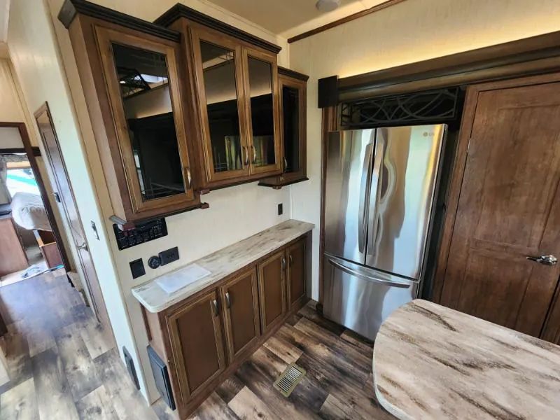 2019 Forest River Sierra Destination 399LOFT, Photos photo 9