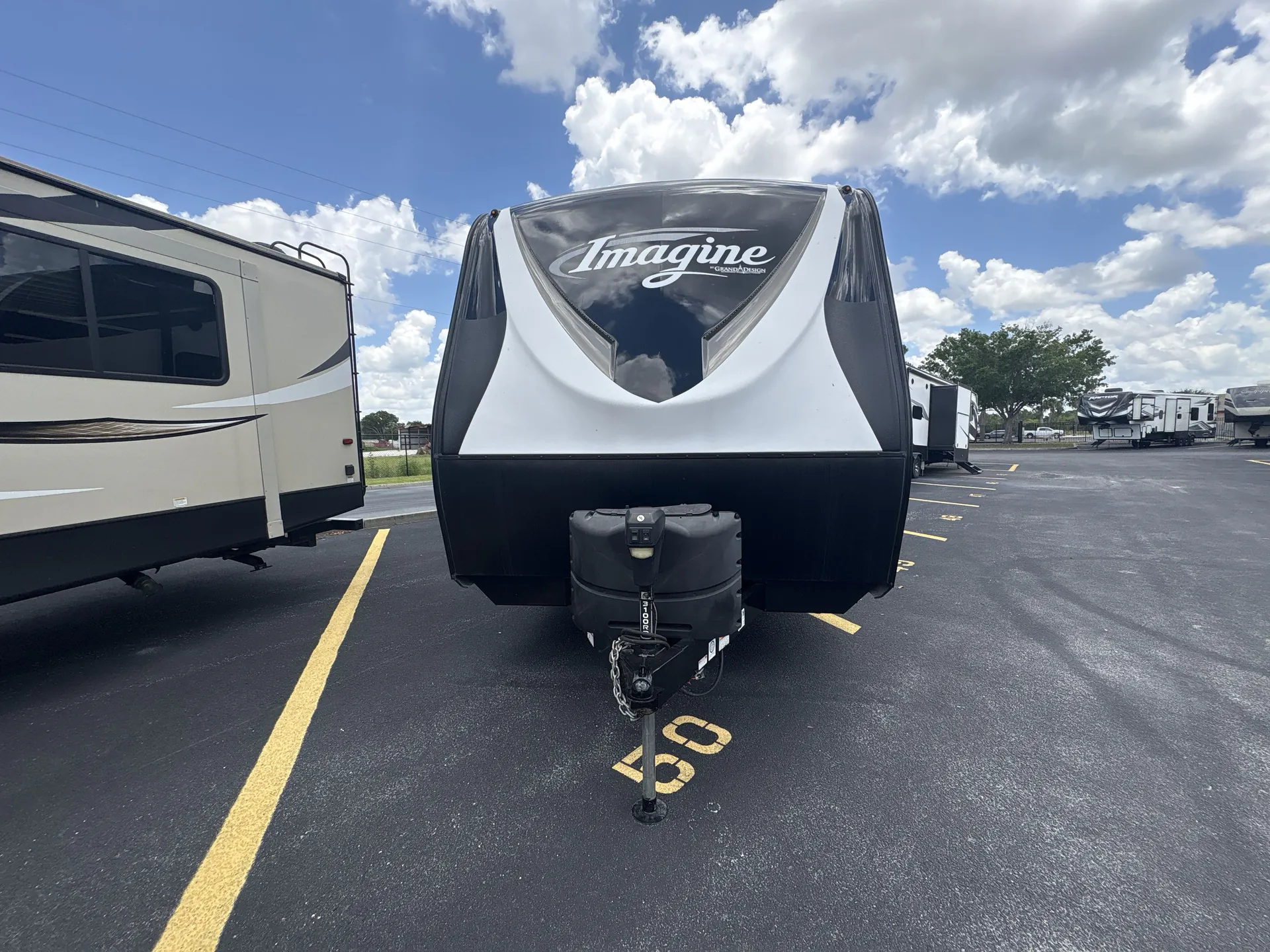 2021 Grand Design Imagine 3100RD — front